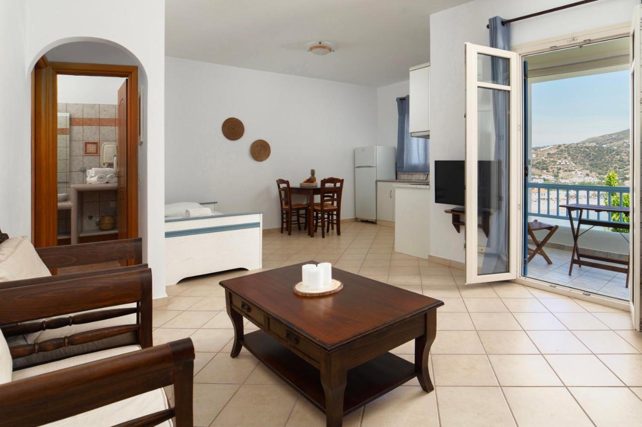 Almar Apartments Mpatsi Esterno foto